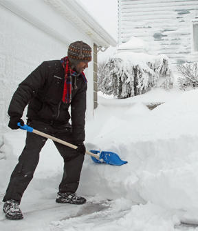 Choosing the Right Snow Shovel